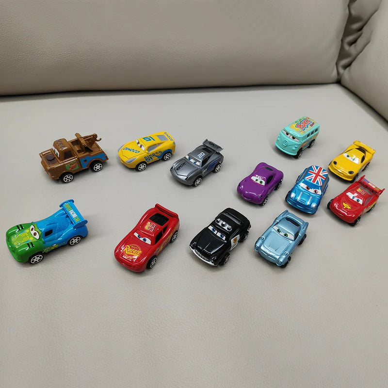 Carrinhos do Filme "Carros 3"